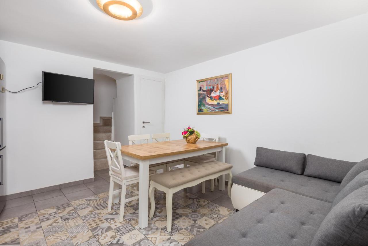 Mediterranean House Markoc New Renovated! Бели Екстериор снимка