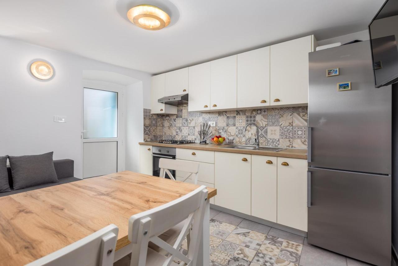 Mediterranean House Markoc New Renovated! Бели Екстериор снимка