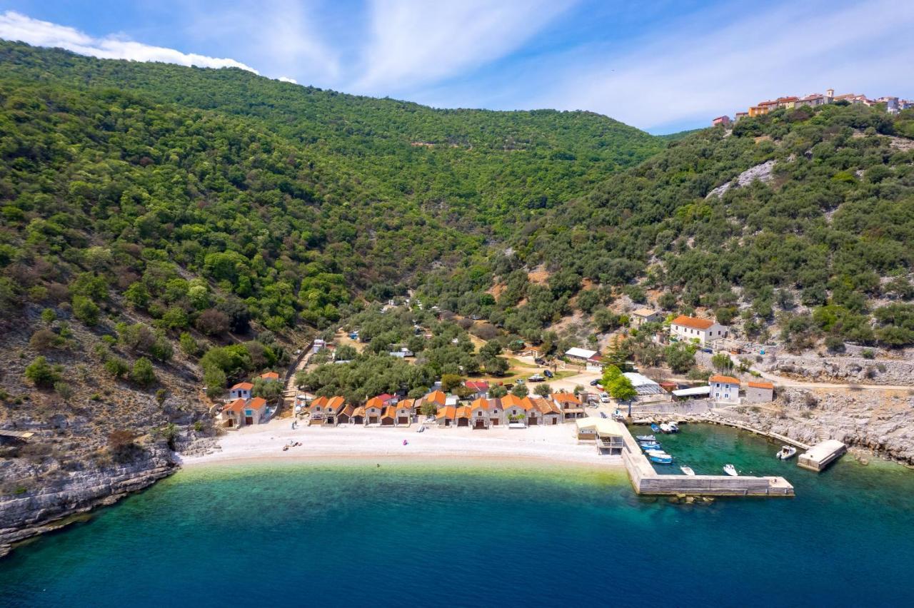 Mediterranean House Markoc New Renovated! Бели Екстериор снимка