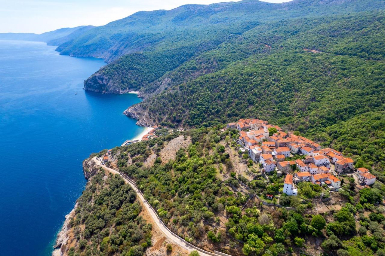 Mediterranean House Markoc New Renovated! Бели Екстериор снимка